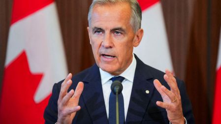 “No los necesitamos”: Trump anuncia arancel del 50% a autos, autopartes y acero de Canadá.