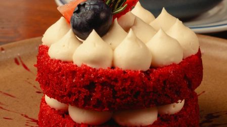¿Qué es el colorante Rojo 3 y por qué la FDA y la Cofepris lo prohibieron?