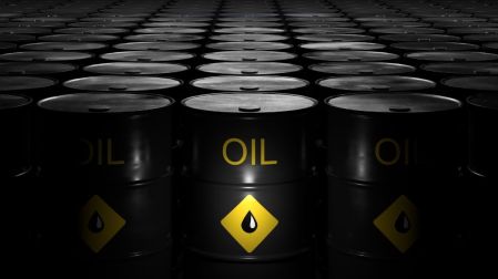 Temen que Trump 'colonice' Venezuela tras acuerdo para controlar reservas petroleras.