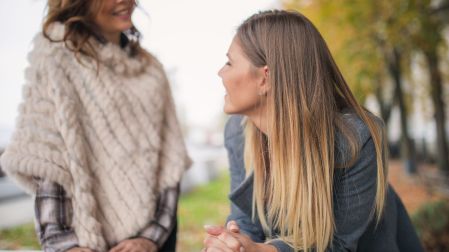 Por qué los hermanos se distancian en la adultez