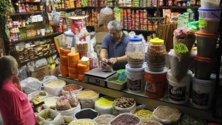 Pequeños comerciantes llaman a no incrementar el IEPS: erosiona el poder adquisitivo