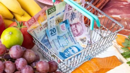 Canasta alimentaria cuesta 2,349 pesos; precio de la papa se dispara 100.61%.