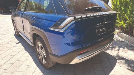 Suzuki Across