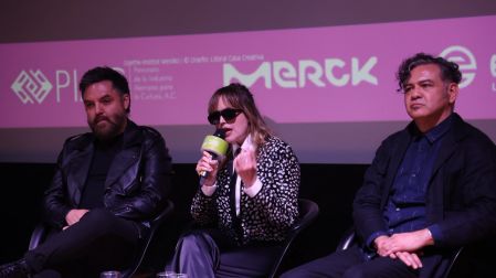 Denise Gutiérrez y Dos Contrabajos en conferencia de prensa