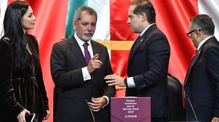 Más pagos con tarjeta: ¿De qué trata la Ley de Economía Digital de Sheinbuam?
