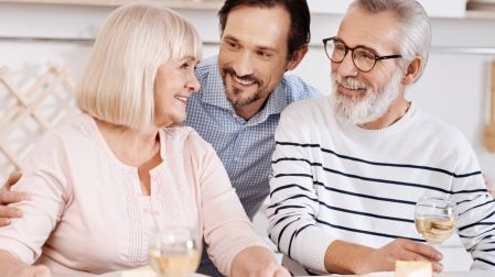 ¿Qué es el nido lleno? ¿Por qué los adultos jóvenes no dejan la casa paterna?