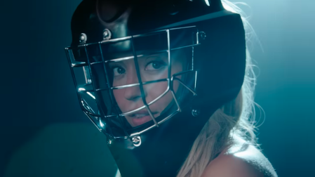 Comercial deportivo de Novig protagonizado por Sydney Sweeney