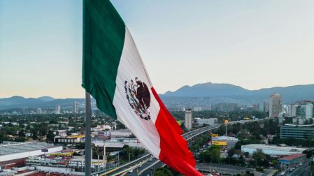 ¿Gastan más que otros viajeros? Por qué México quiere atraer más turistas chinos.