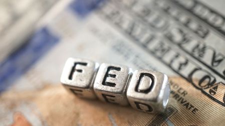 La Fed aprueba por unanimidad subir las tasas de interés al 4%, ¿qué significa?