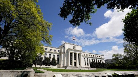 ¿Por qué la Fed subió las tasas de interés? Esto dijo Kevin Warsh