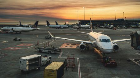 Aeropuertos de México no son iguales: estudio revela diferencias en conectividad y tarifas.