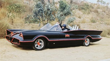 El Batimóvil usado por Adam West se convirtió en un ícono.