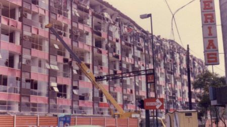 Daños en el edifico de la Secofi, sobre la avenida Cuauhtémoc.