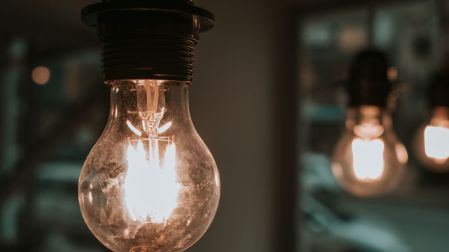 Sener modifica dos procedimientos clave para el sector eléctrico