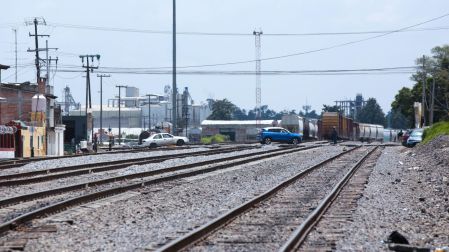 Más de 4 mil accidentes ferroviarios se dieron en cruces a nivel entre 2020 y 2025: Attrapi