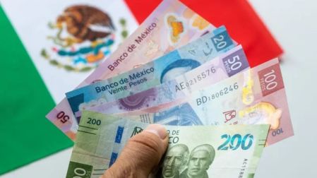 Actividad económica de México sorprende en julio; IGAE crece 0.8%.