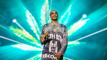 Snoop Dogg conducirá los VMAs 2026: los momentos que explican su increíble carrera