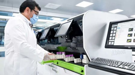 Hospital Angeles marca un hito: obtiene acreditación y certificación de sus laboratorios.