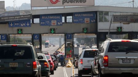 Pase se alía con Tapi para facilitar el pago de casetas desde apps bancarias.