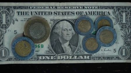 Septiembre fue un mes de ajustes para el peso mexicano; se mantiene la volatilidad