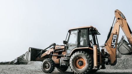 Inversión fija bruta sorprende y crece 1.4% en julio; suma dos meses al alza.