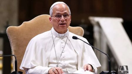 Papa León XIV confirma cirugía para extirpar nódulo en pulmón