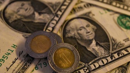Peso mexicano toma respiro y se recupera; no se descarta que sigan las presiones