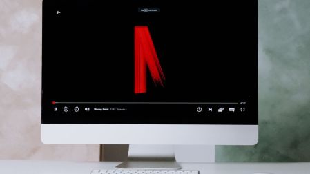 Netflix despide al 6% de sus trabajadores a nivel mundial, ¿qué pasa con el negocio?