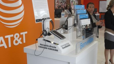 ¿Qué pasará con tu línea de AT&T tras la venta de su negocio en México?