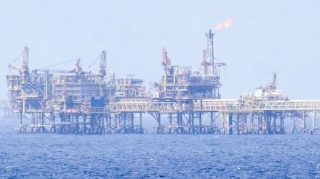 Pemex quema y ventea 52.3% más gas a la atmósfera, según datos de la empresa