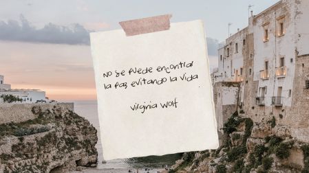 Frase: la nostalgia como termómetro de felicidad
