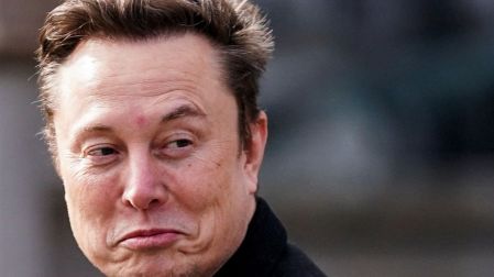 Elon Musk regalará acciones de SpaceX a todos los niños de EU en 2027.