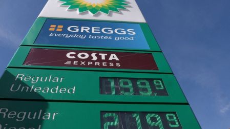 Los precios mundiales del diésel no bajarían pese al acuerdo de Trump con Rusia.