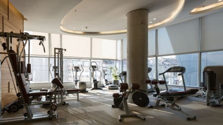 Otra tendencia de viaje es la de buscar hoteles con gimnasio y comida saludable