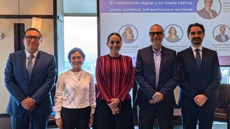 Sugieren crear normas para construir de centros de datos; es necesario proteger el agua