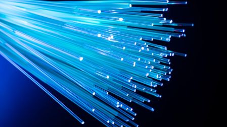CRT quiere homologar trámites para despliegue de infraestructura en el país
