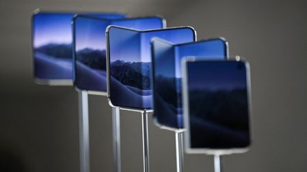 Apple reconoce fallas en la pantalla del iPhone Duo; reemplazará los equipos afectados.