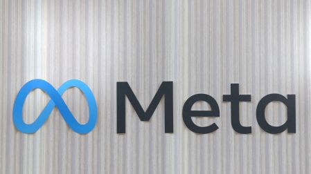 Colocación de Meta por 25 mil mdd pulveriza previsiones