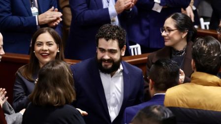 Comparece Juan Pablo de Botton ante el Congreso de la CDMX