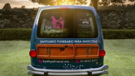 Bye Bye Friend: servicios funerarios para mascotas crecen hasta 50%.