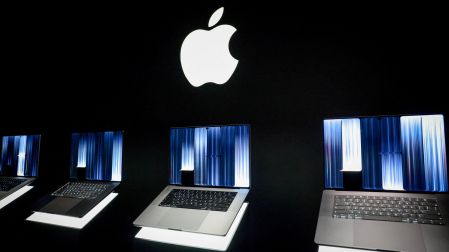 John Ternus explica por qué la nueva MacBook Pro tiene pantalla touch