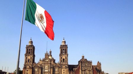 PIB hila dos trimestres al alza; economía mantiene ritmo favorable