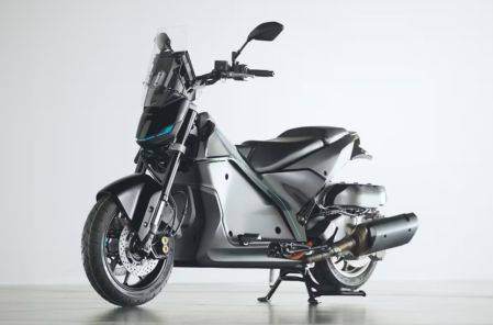 Yamaha moto híbrida