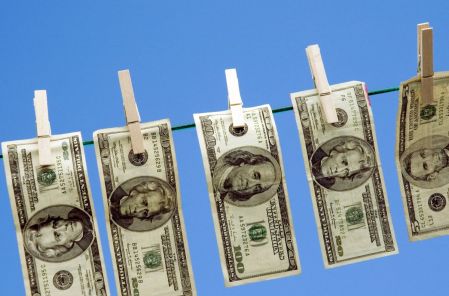 Hacienda refuerza combate antilavado; fortalece integridad del sistema financiero