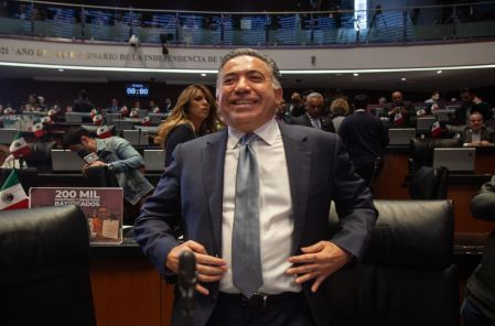 Lanzan petición en Change.org para exigir que Enrique Inzunza se separe de su escaño en el Senado