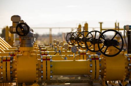 México carece de almacenamiento real de gas natural: Consultor