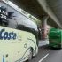 Hallan 59 artefactos en autobús de maestros
