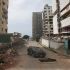 Familiares y brigadistas continúan las labores de remoción de escombros en el municipio de Chacao, Caracas, tras el doble terremoto que azotó a Venezuela.