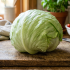 De acuerdo con la Administración de Alimentos y Medicamentos de EE. UU. (FDA), el brote se vincula epidemiológicamente con lechuga iceberg.
