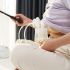 ¿Cómo guardar la leche materna en el trabajo sin que se eche a perder?